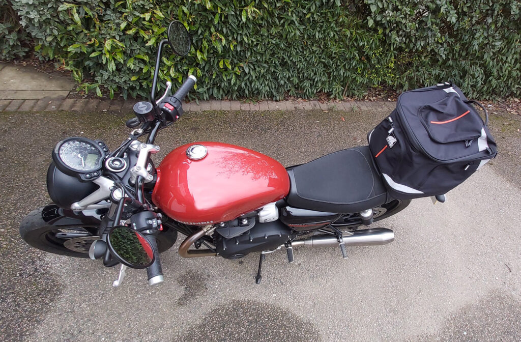 Street Twin with Ventura Luggage