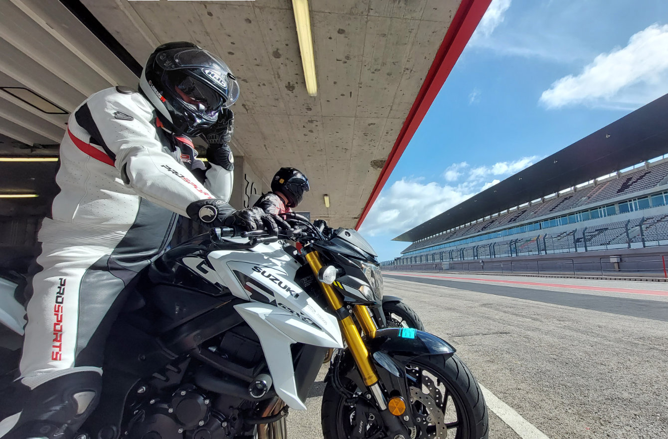 Dunlop RoadSmart IV Tyre Test