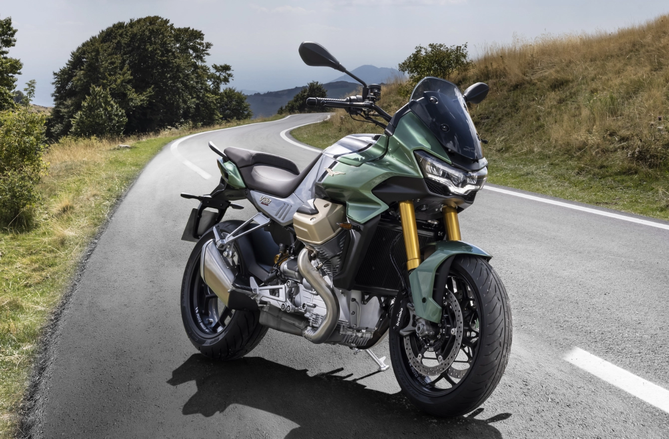 Early motorcyle deals - Moto Guzzi Mandello V100