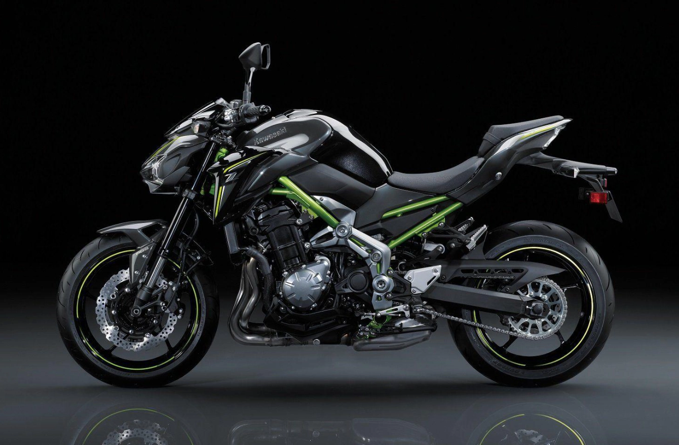 Early motorcyle deals - Kawasaki Z900
